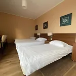Pieprzyk Hotel *