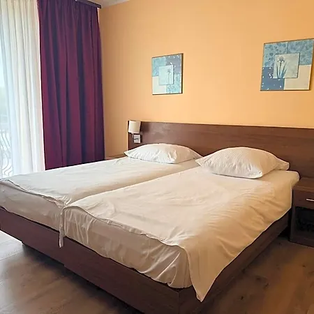 Pieprzyk Hotel *